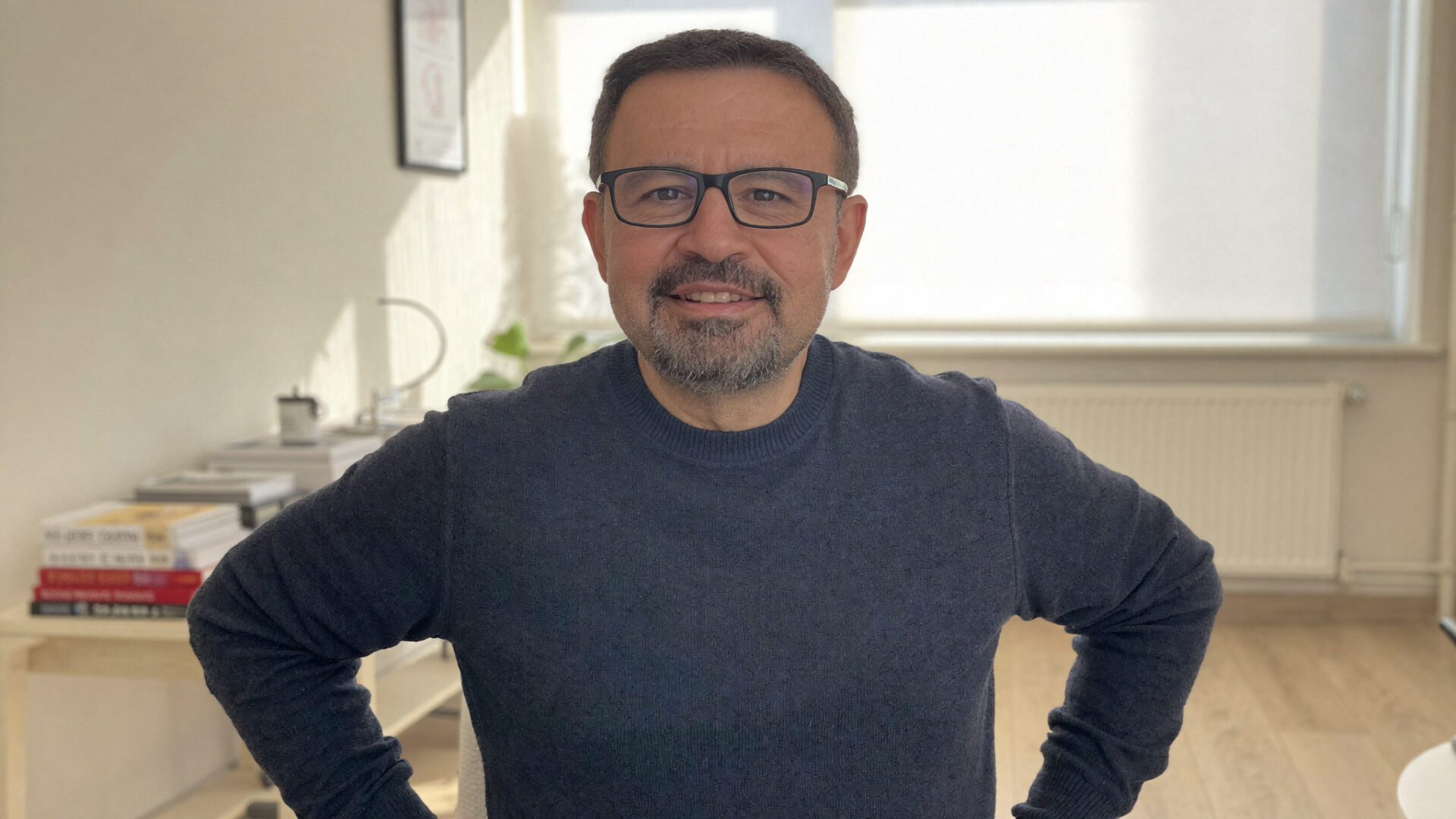 Kulak zarı delinmesi - Prof. Dr. Mustafa Deniz Yılmaz, KBB ve vertigo uzmanı