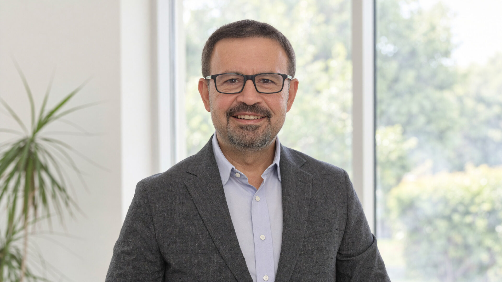 Prof. Dr. Mustafa Deniz Yılmaz Antalya bademcik tedavisi