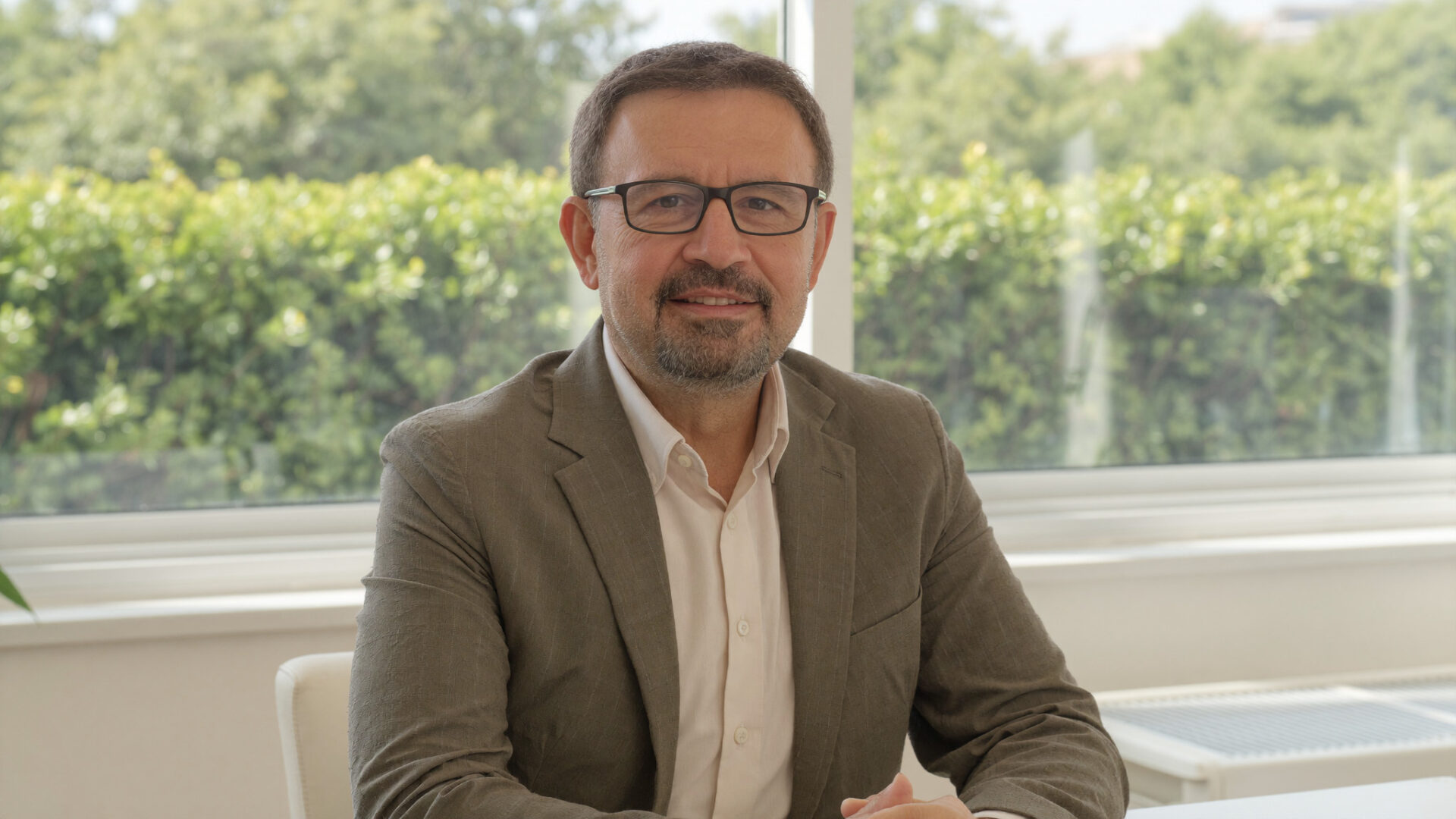 Prof. Dr. Mustafa Deniz Yılmaz - sinüzit ameliyatı sonrası ne yenir hakkında klinik öneri